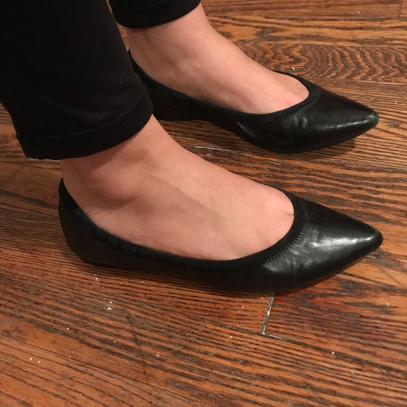 BCBGMAXAZRIA THAYER FLATS BLACK SIZE 8 - Picture 4 of 7